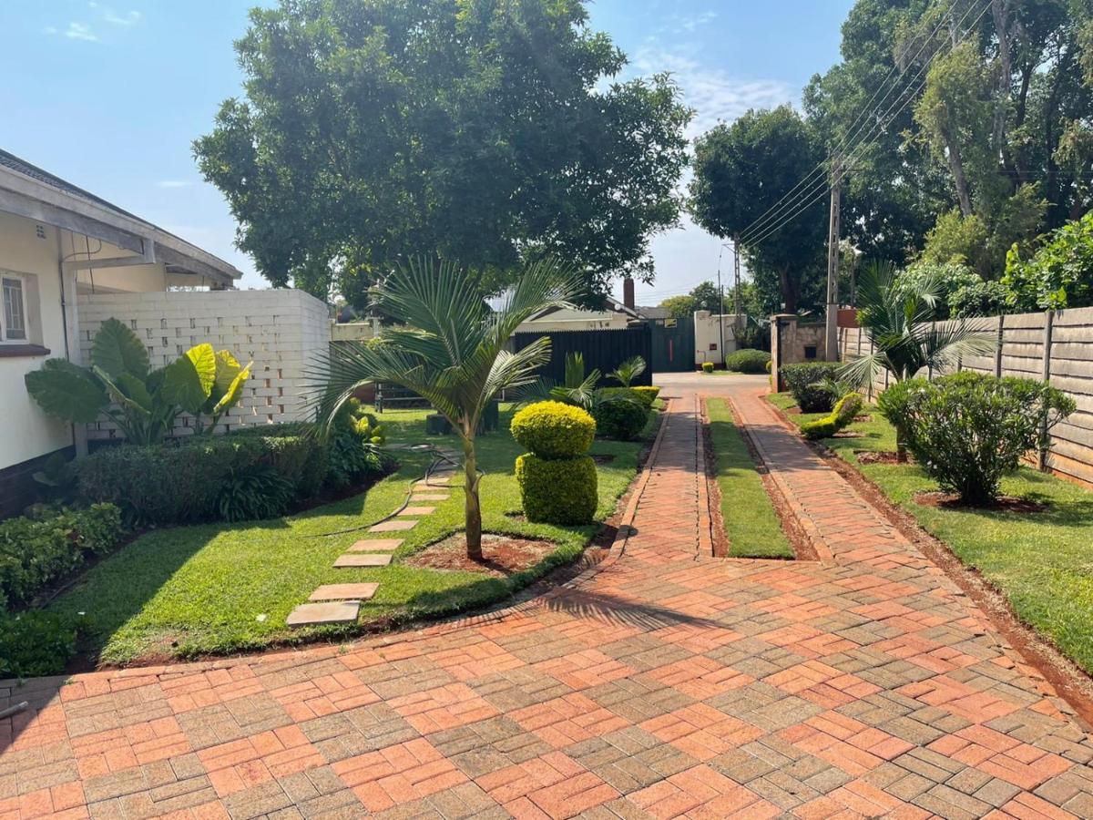 The Hawks Bed And Breakfast Harare Exterior photo